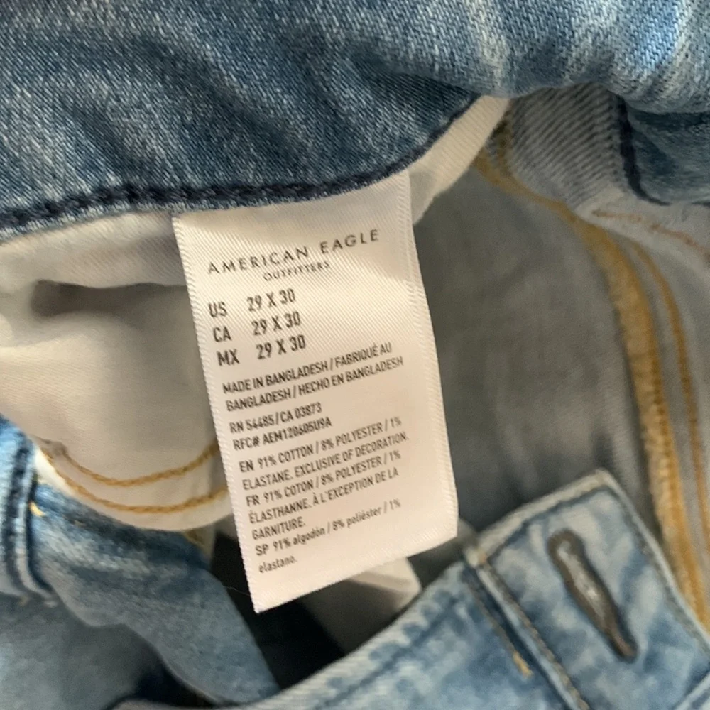 American eagle  jeans - Picture 3 of 5